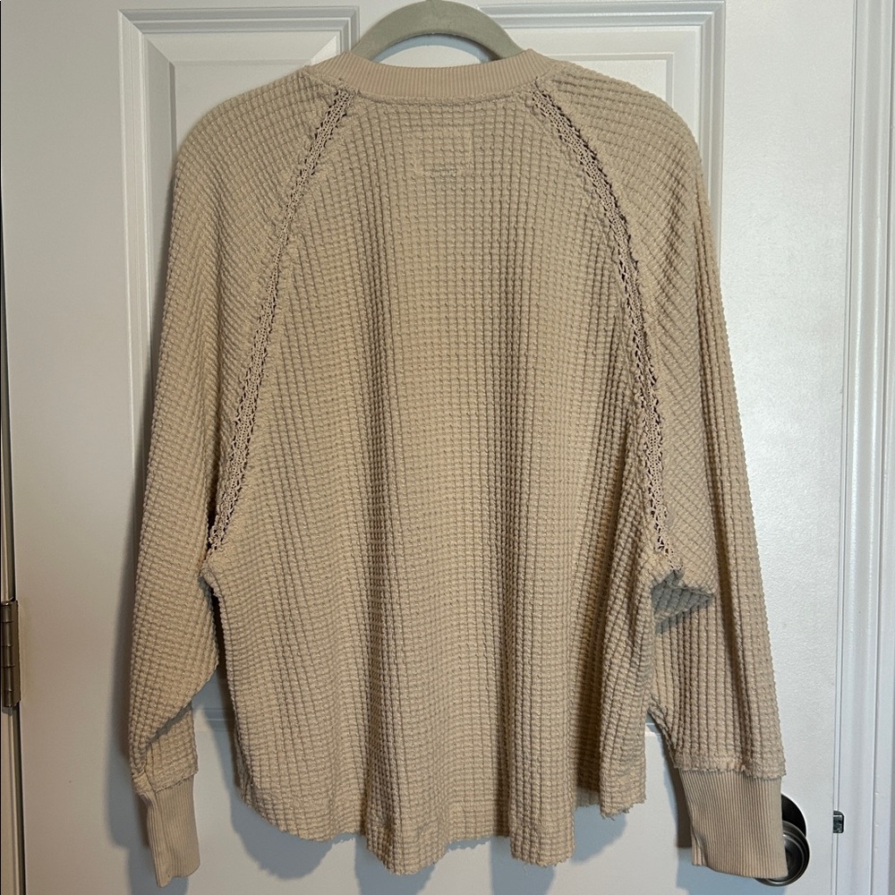 American Eagle Big Hug Notch Neck Waffle Sweatshirt in Cream Women's XXS - Picture 4 of 4